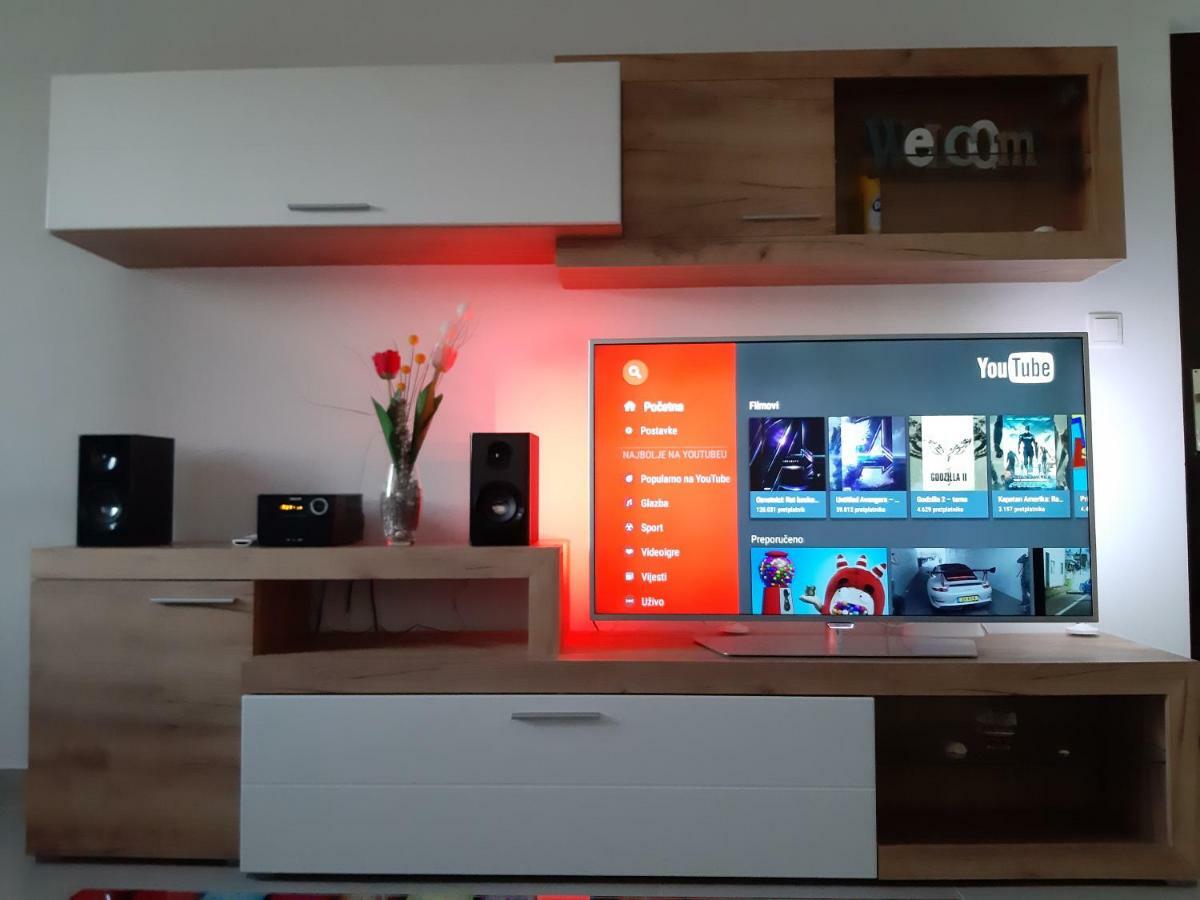 Studio Apartman Lady Lejlighed Njivice Eksteriør billede