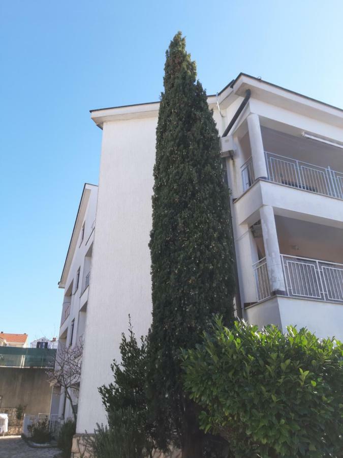 Studio Apartman Lady Lejlighed Njivice Eksteriør billede